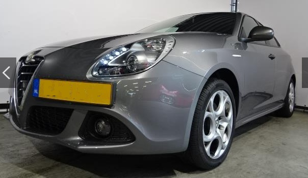 Left hand drive ALFA ROMEO Giulietta 1.4 TURBO MULTIAIR 170PK TCT SPRINT